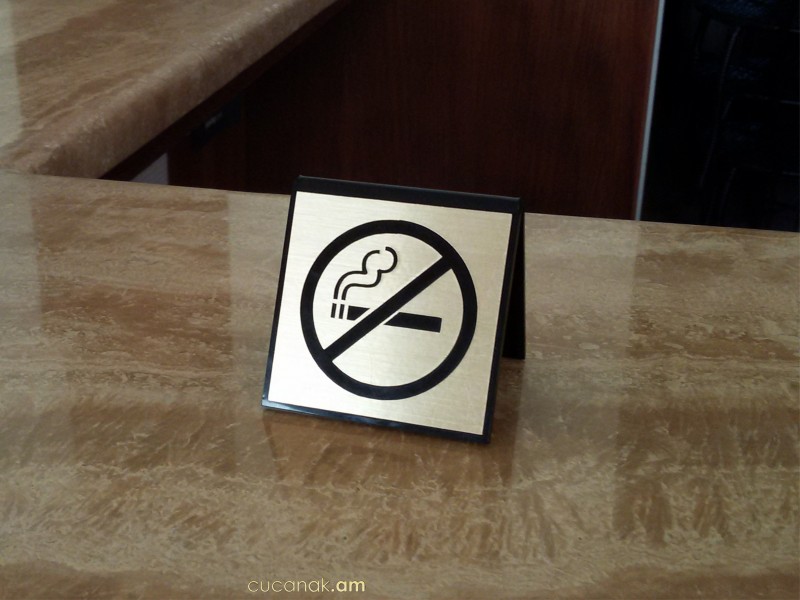 No smoking table tent